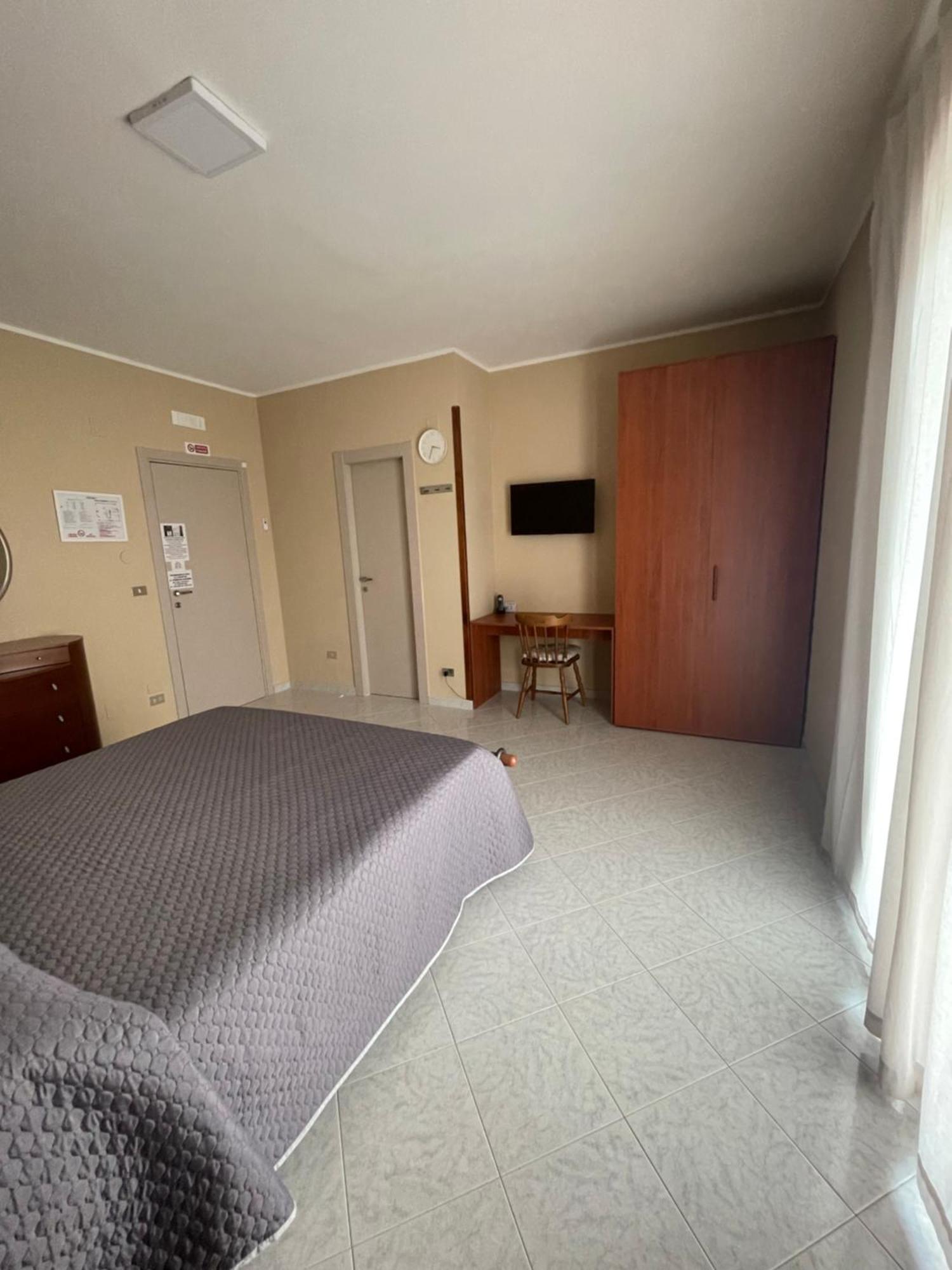 Dolci Sogni Bed & Breakfast Mugnano del Cardinale Екстериор снимка